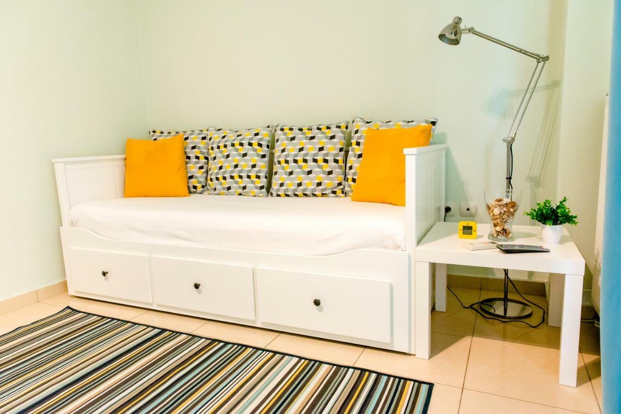 Ferienwohnung Aegean Studio By The Sea Peraía Exterior foto